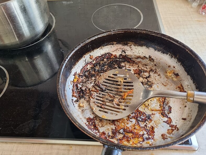 Kitchen Tip: Don’t Get Stuck with Sticky Pans–The “Leidenfrost Effect”